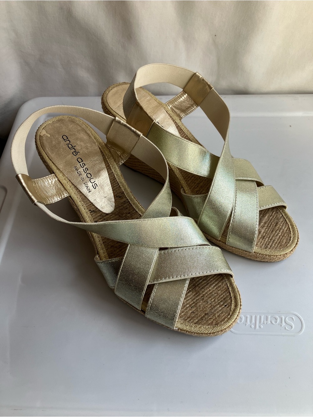 Andre Assous Metallic Gold Wedge Espadrille heeled stretchy Slingbacks New 9